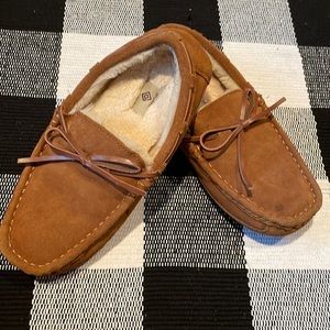 Dream pairs slippers 6.5